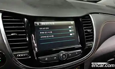 Chevrolet Trax 2017 1.4 Автомат в Москве № 175126, миниатюра 5