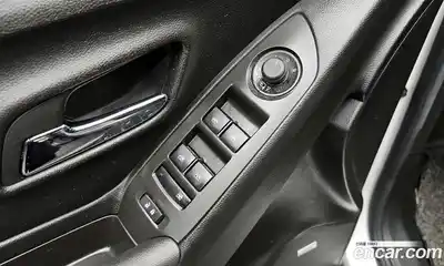 Chevrolet Trax 2017 1.4 Автомат в Москве № 175126, миниатюра 9