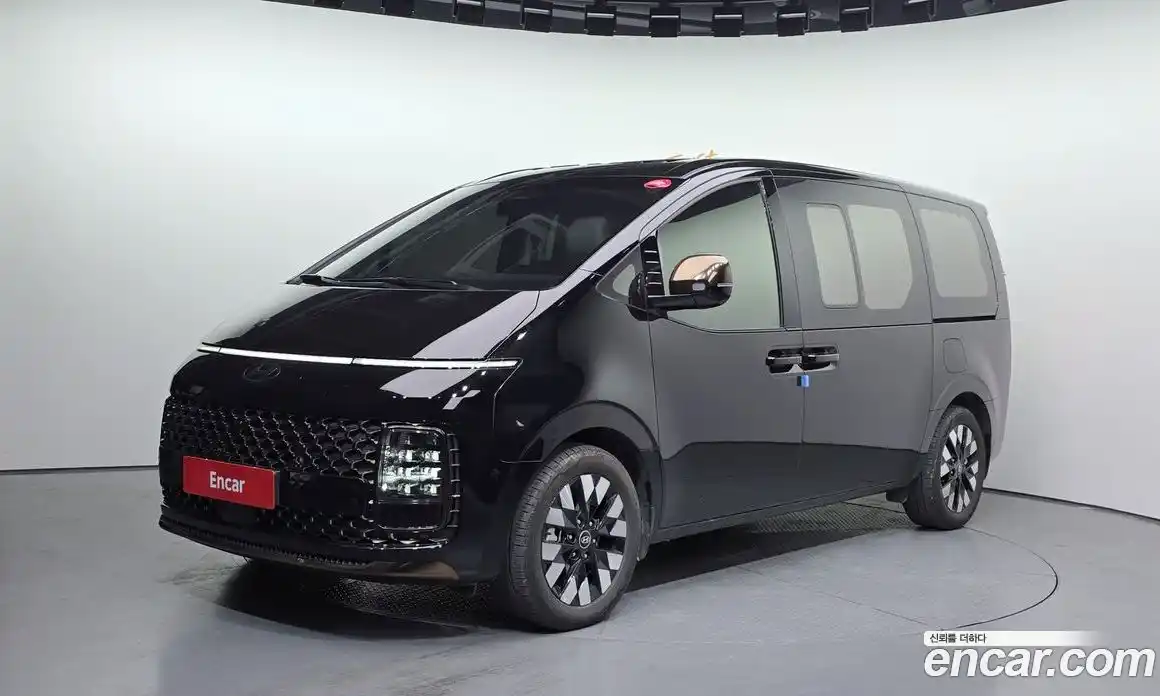 Hyundai Staria 2025 1.6 Автомат в Москве № 184795, фото 15