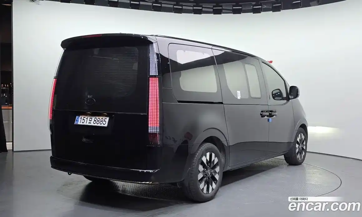 Hyundai Staria 2025 1.6 Автомат в Москве № 184795, фото 8