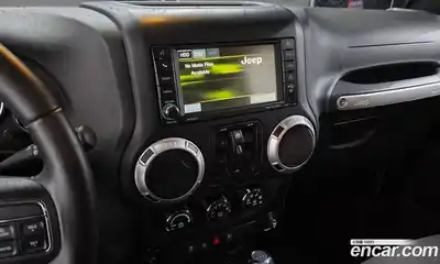 Jeep Wrangler 2017 3.6 Автомат в Москве № 186963, миниатюра 2