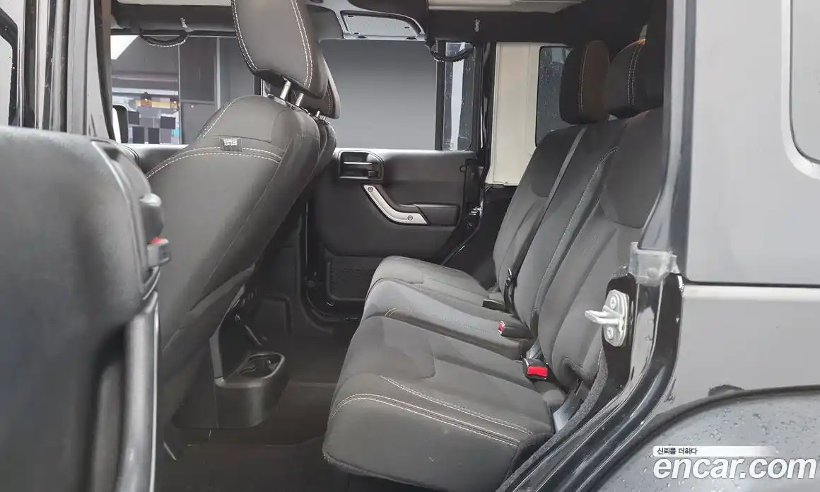 Jeep Wrangler 2017 3.6 Автомат в Москве № 186963, фото 9