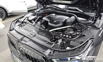 BMW 5-Series 2025 2.0 Автомат в Москве № 187381, миниатюра 8