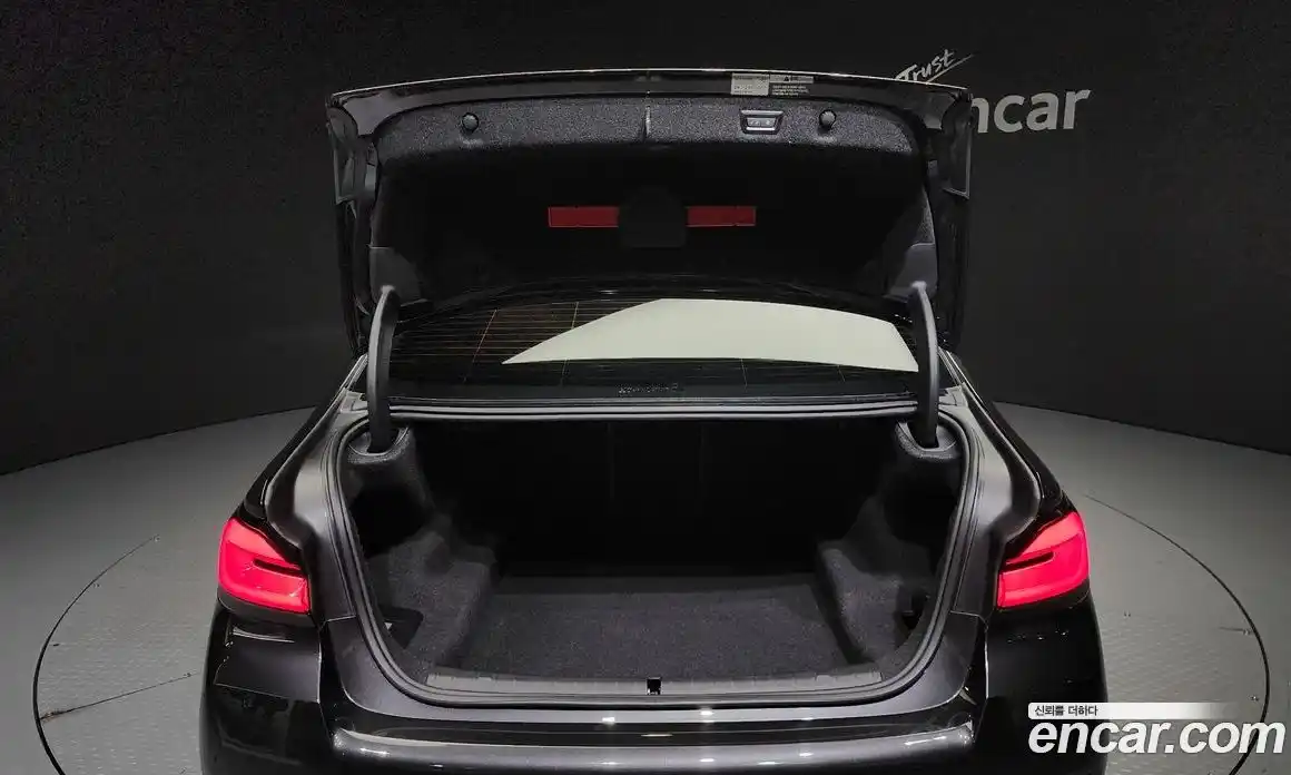 BMW 5-Series 2023 2.0 Автомат в Москве № 187569, фото 20