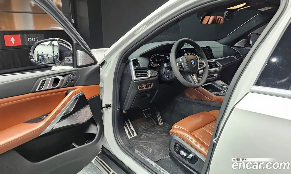 BMW X6 2021 4.4 Автомат в Москве № 191853, фото 5