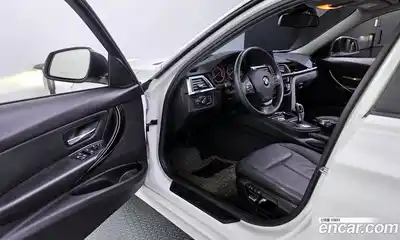 BMW 3-Series 2016 2.0 Автомат в Москве № 192785, миниатюра 12