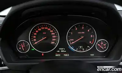 BMW 3-Series 2016 2.0 Автомат в Москве № 192785, миниатюра 3