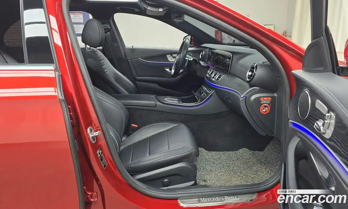 Mercedes-Benz E-Class 2021 1.9 Автомат в Москве № 194876, фото 15