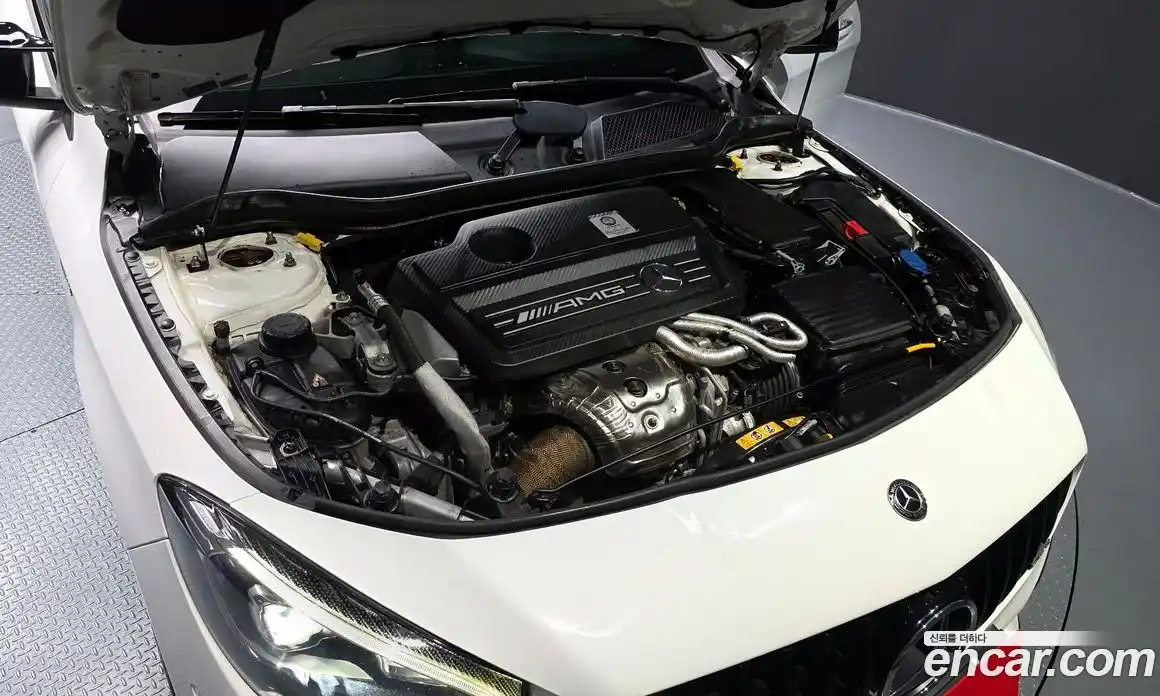 Mercedes-Benz CLA-Class 2019 2.0 Автомат в Москве № 194925, фото 6