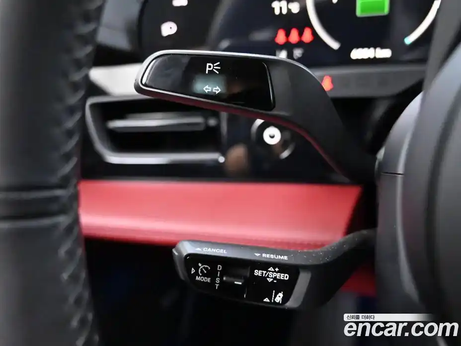 Porsche Taycan 2025 0.1 Автомат в Москве № 195272, фото 17