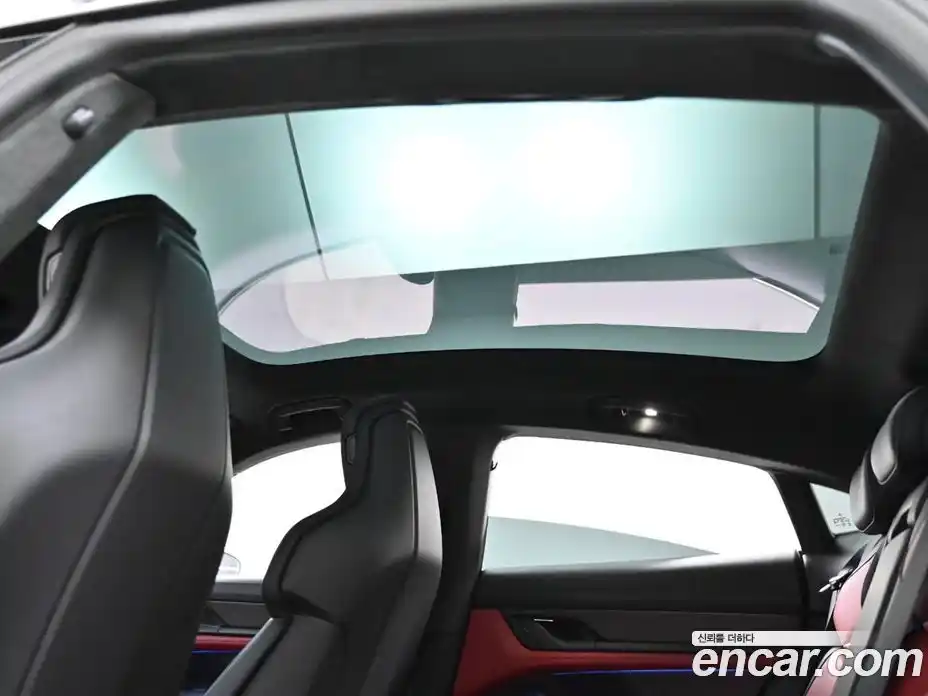 Porsche Taycan 2025 0.1 Автомат в Москве № 195272, фото 19