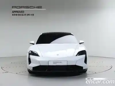 Porsche Taycan 2025 0.1 Автомат в Москве № 195272, миниатюра 3