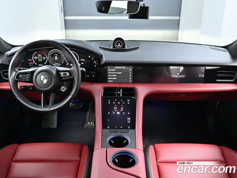 Porsche Taycan 2025 0.1 Автомат в Москве № 195272, фото 7