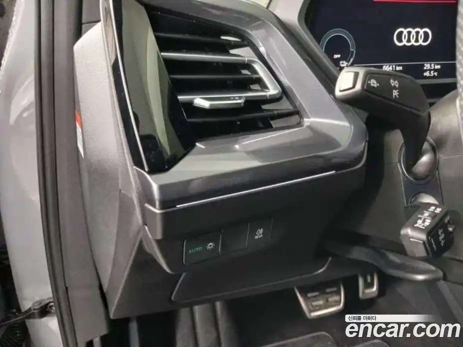 Audi Q4 e-tron 2025 0.2 Автомат в Москве № 195454, фото 15