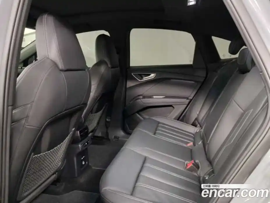 Audi Q4 e-tron 2025 0.2 Автомат в Москве № 195454, фото 8