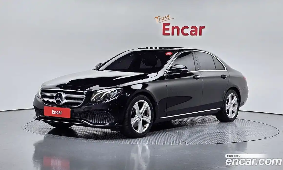 Mercedes-Benz E-Class 2017 2.0 Автомат в Москве № 195624, фото 17