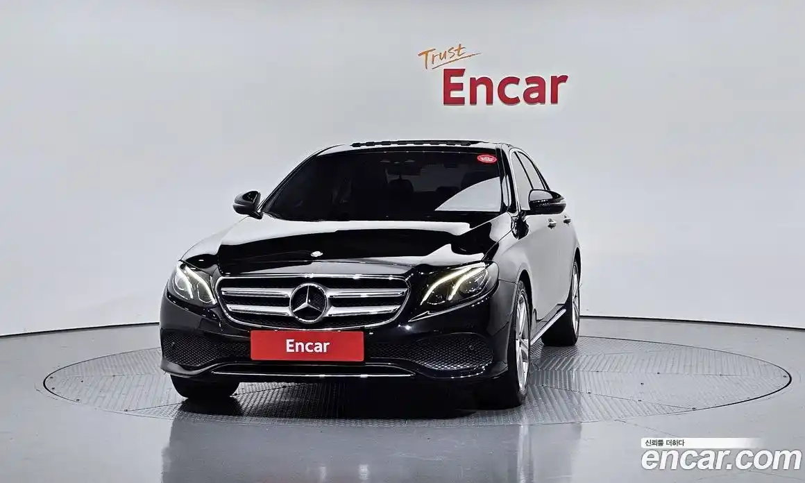 Mercedes-Benz E-Class 2017 2.0 Автомат в Москве № 195624, фото 18