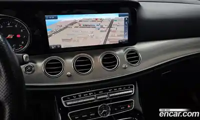 Mercedes-Benz E-Class 2017 2.0 Автомат в Москве № 195624, миниатюра 4