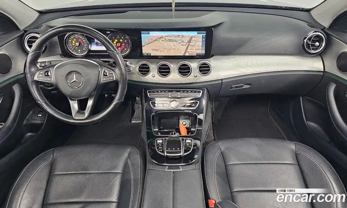 Mercedes-Benz E-Class 2017 2.0 Автомат в Москве № 195624, фото 9