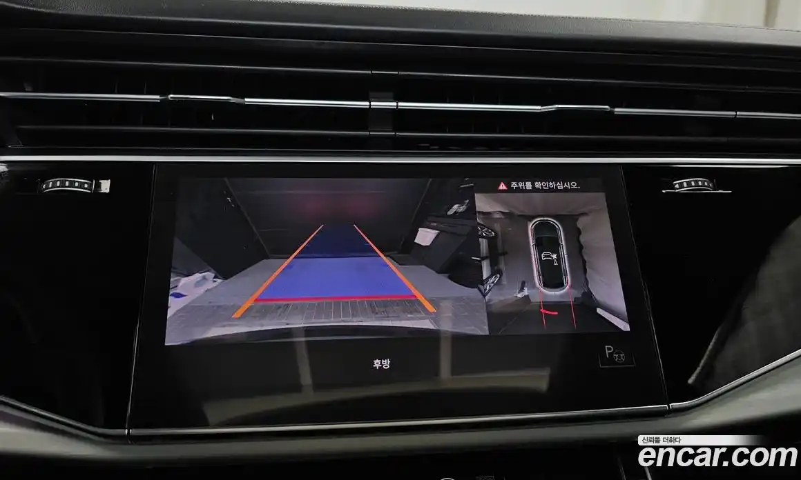 Audi Q8 2021 3.0 Автомат в Москве № 196361, фото 14