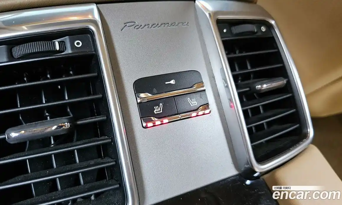 Porsche Panamera 2011 4.8 Автомат в Москве № 197618, фото 17