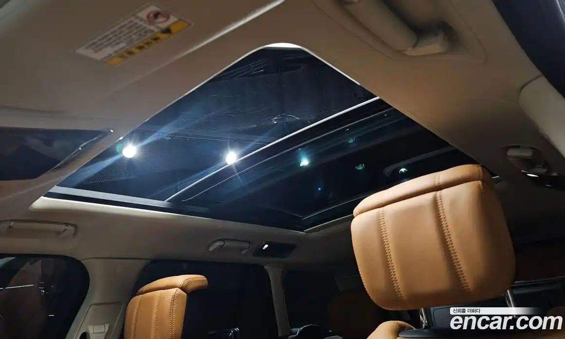 Land Rover Range-Rover 2020 4.4 Автомат в Москве № 198136, фото 15