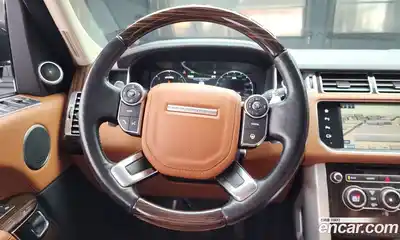 Land Rover Range-Rover 2016 4.4 Автомат в Москве № 198149, миниатюра 2