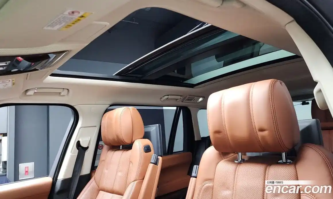 Land Rover Range-Rover 2016 4.4 Автомат в Москве № 198149, фото 6