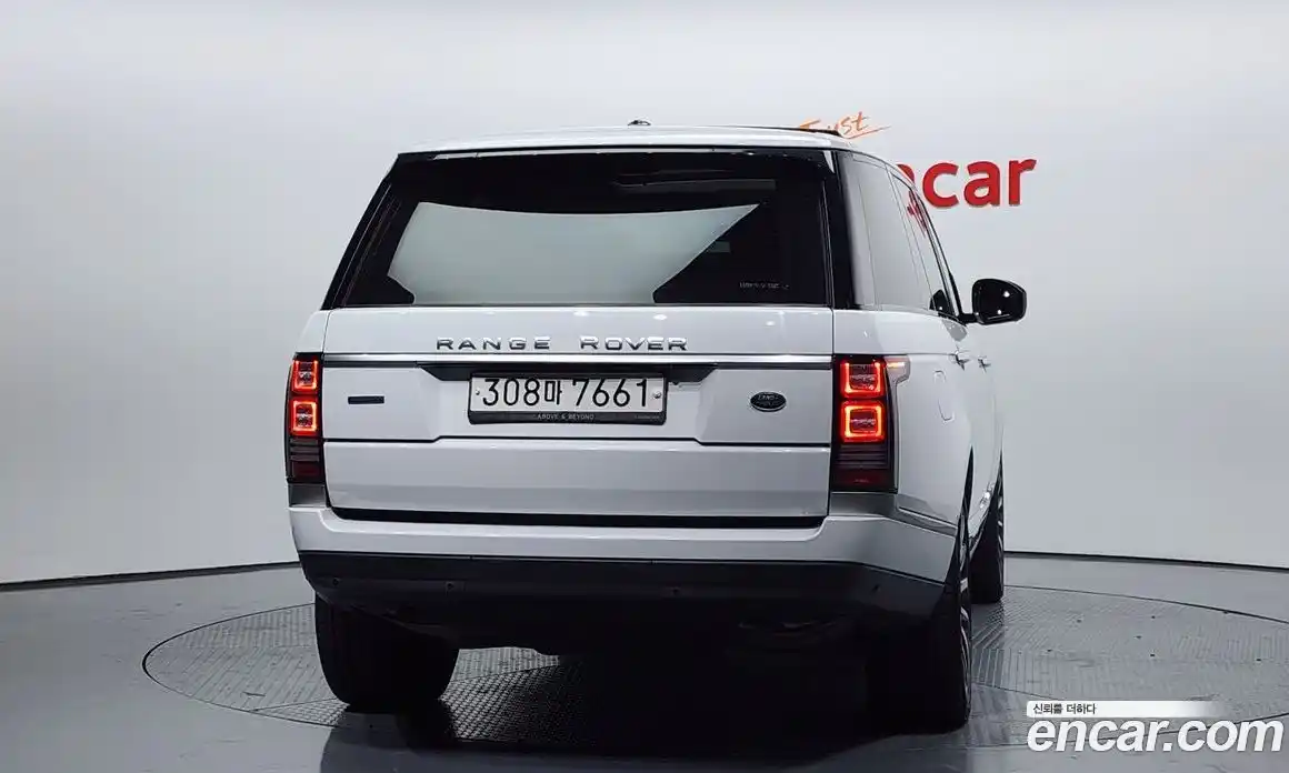 Land Rover Range-Rover 2016 4.4 Автомат в Москве № 198149, фото 10