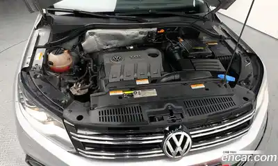 Volkswagen Tiguan 2014 2.0 Автомат в Москве № 199165, миниатюра 5