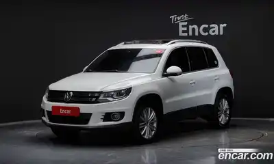 Volkswagen Tiguan, 2012