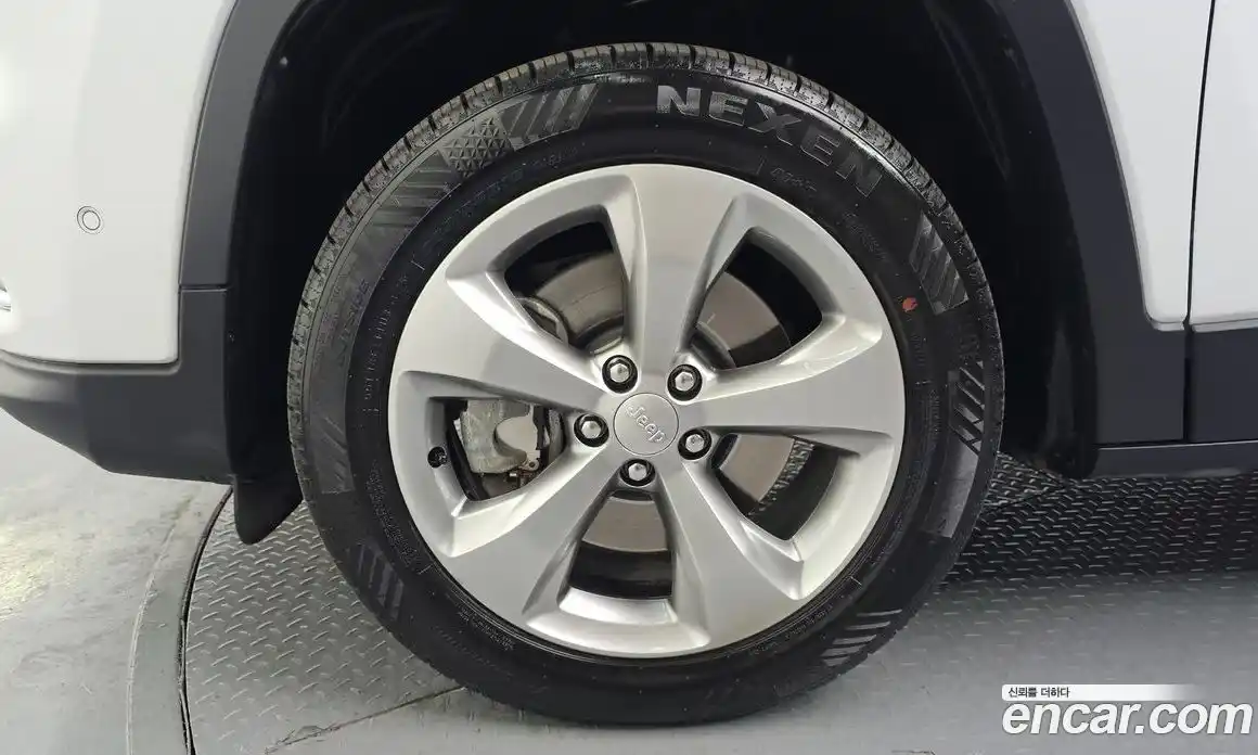 Jeep Cherokee 2022 2.4 Автомат в Москве № 199486, фото 5