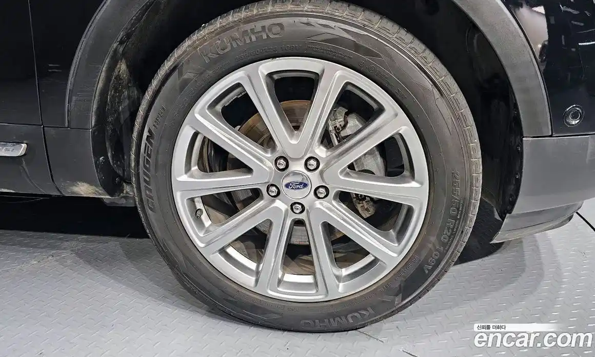 Ford Explorer 2017 2.3 Автомат в Москве № 199727, фото 9