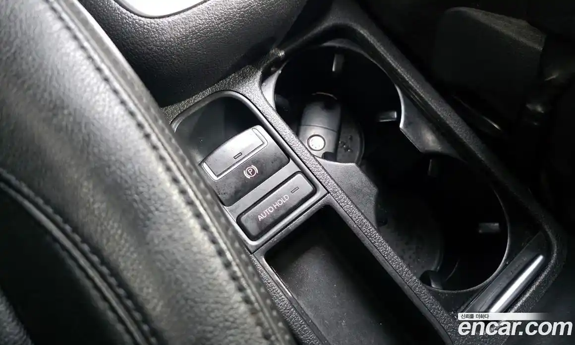 Volkswagen Tiguan 2015 2.0 Автомат в Москве № 203936, фото 3