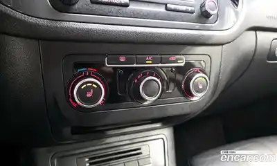 Volkswagen Tiguan 2015 2.0 Автомат в Москве № 203936, миниатюра 7