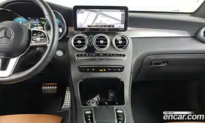 Mercedes-Benz GLC-Class 2021 2.0 Автомат в Москве № 205865, миниатюра 3