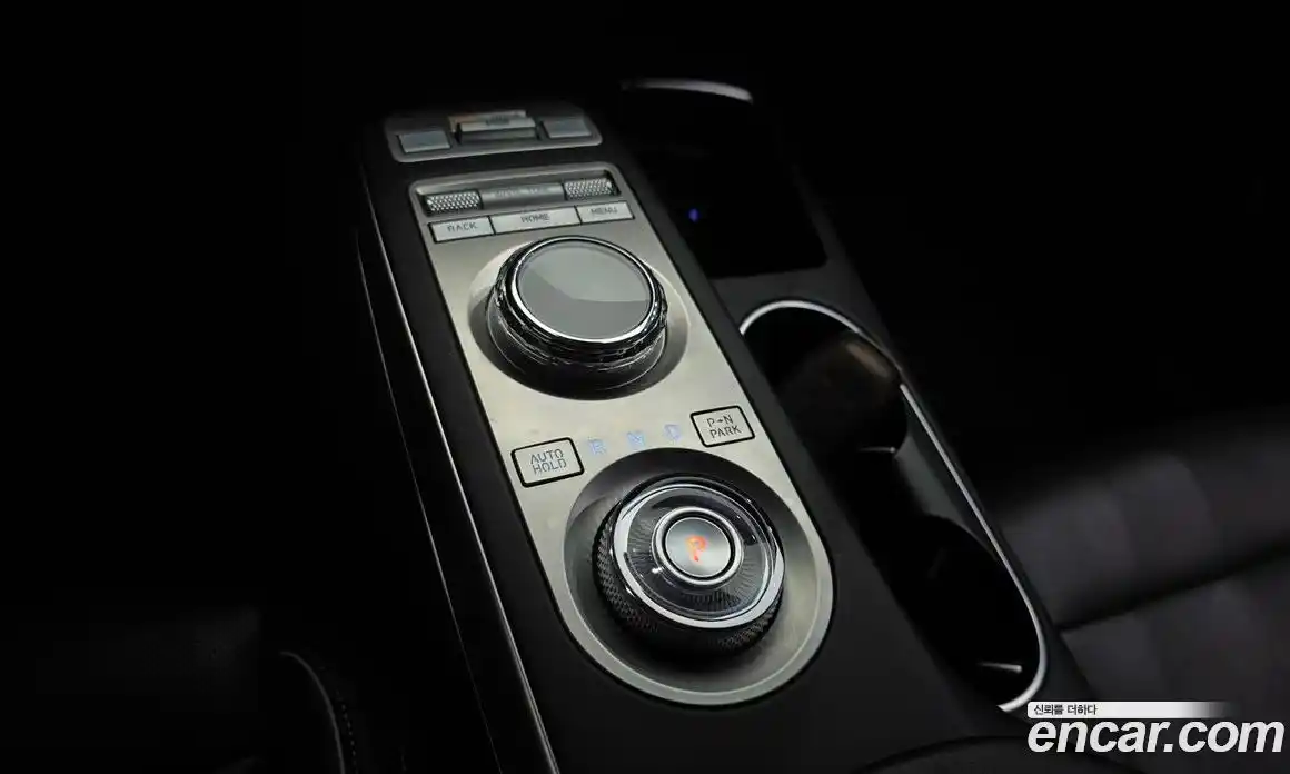 Genesis GV70 2022 2.5 Автомат в Москве № 206919, фото 9