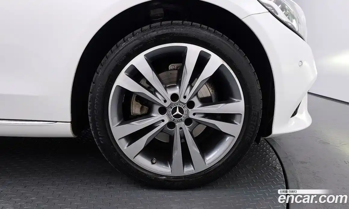 Mercedes-Benz C-Class 2020 1.9 Автомат в Москве № 209260, фото 5