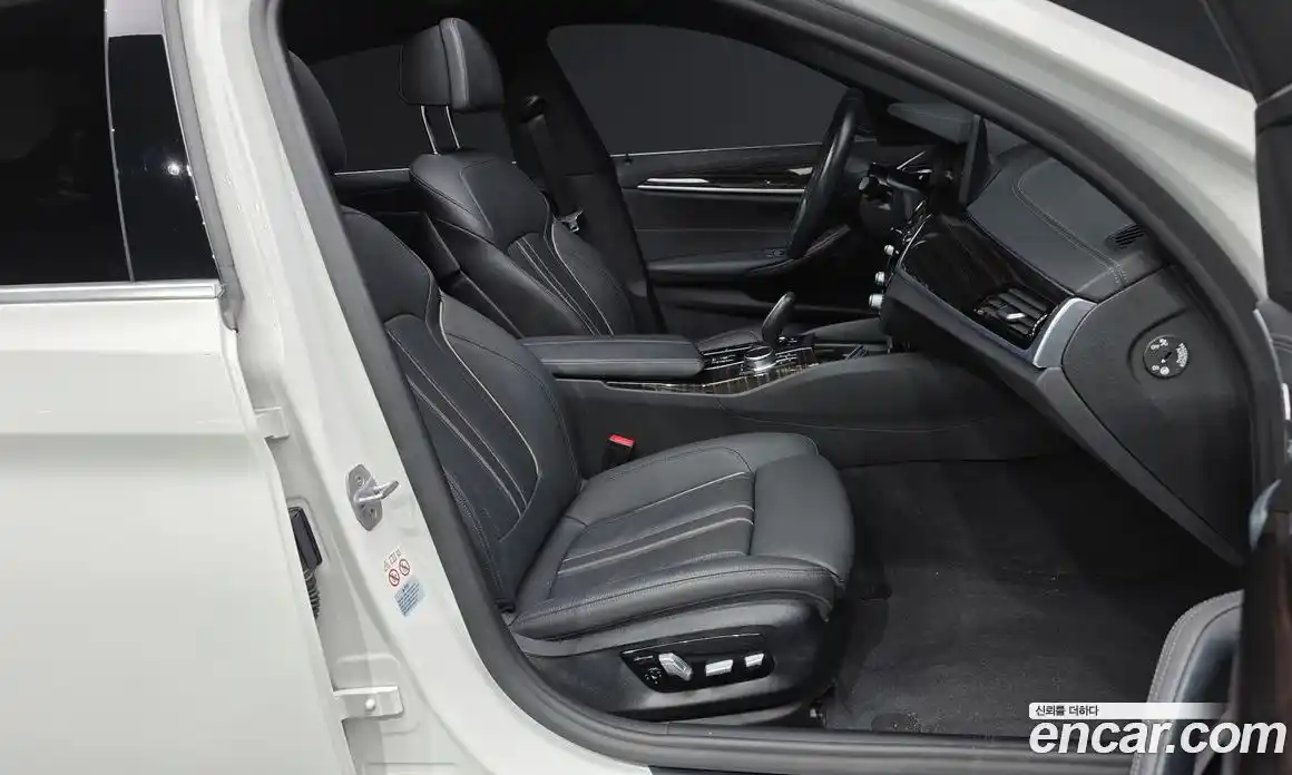 BMW 5-Series 2021 2.0 Автомат в Москве № 210905, фото 3