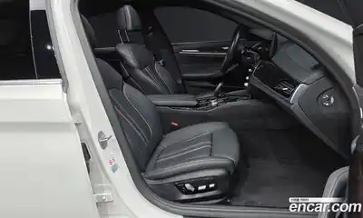 BMW 5-Series 2021 2.0 Автомат в Москве № 210905, миниатюра 3