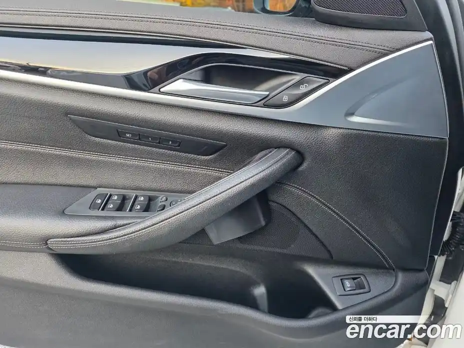 BMW 5-Series 2019 2.0 Автомат в Москве № 211451, фото 15