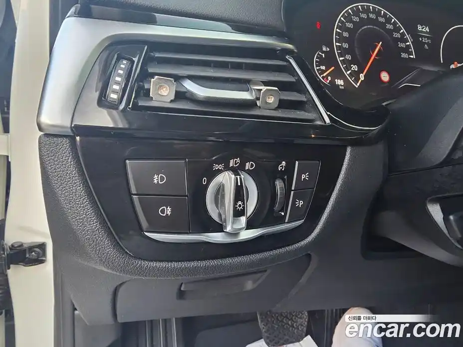 BMW 5-Series 2019 2.0 Автомат в Москве № 211451, фото 16