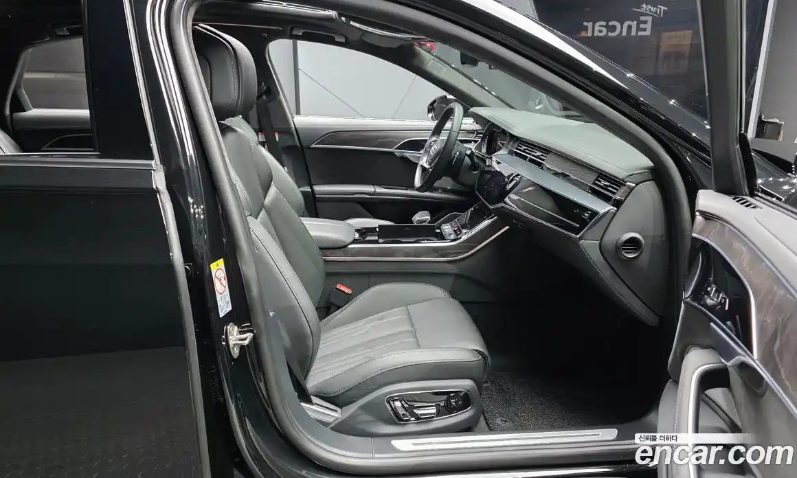 Audi A8 2021 4.0 Автомат в Москве № 212405, фото 11