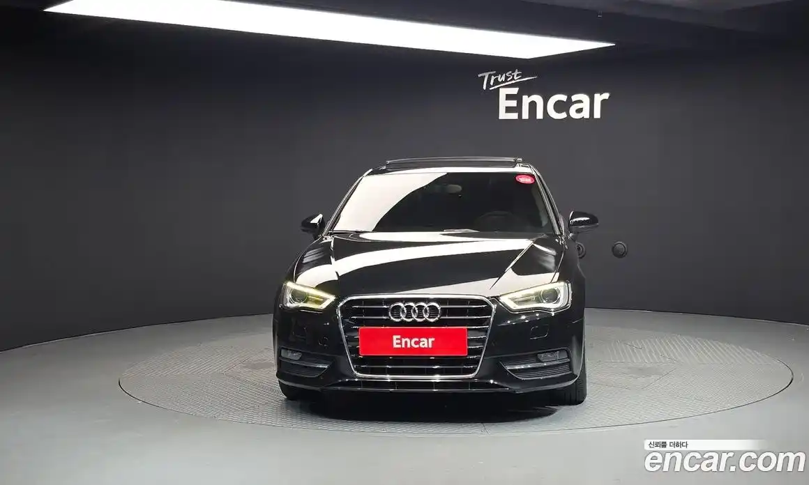 Audi A3 2015 1.6 Автомат в Москве № 212597, фото 17