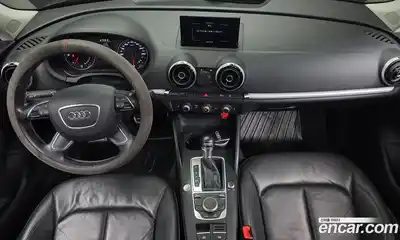 Audi A3 2015 1.6 Автомат в Москве № 212597, миниатюра 10