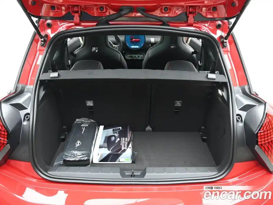 Mini Cooper 2025 0.1 Автомат в Москве № 213915, фото 20