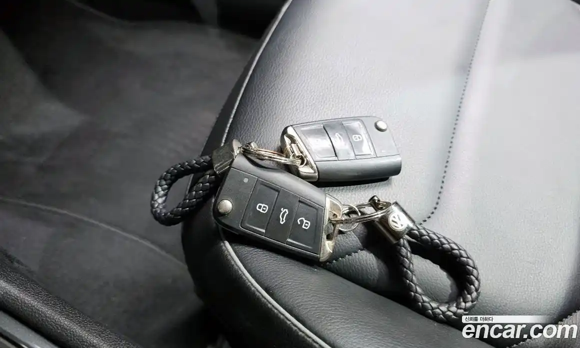 Volkswagen Tiguan 2018 2.0 Автомат в Москве № 214985, фото 15