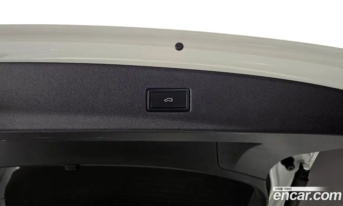 Volkswagen Tiguan 2018 2.0 Автомат в Москве № 214985, фото 19