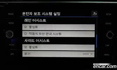 Volkswagen Tiguan 2018 2.0 Автомат в Москве № 214985, миниатюра 2