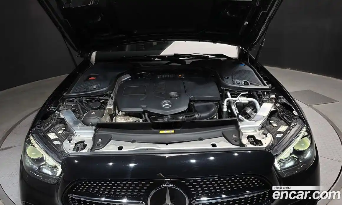 Mercedes-Benz E-Class 2021 1.9 Автомат в Москве № 224454, фото 11